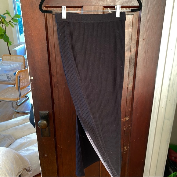 Abercrombie Matching Top/Skirt Set - Picture 3 of 3